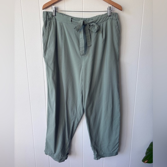 Joe Fresh Women's Sage Green Pants | Size XL - Picture 2 of 6